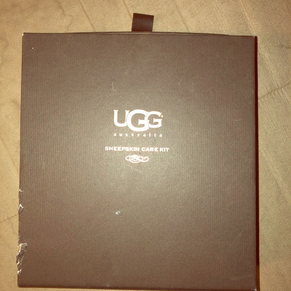 Ugg sheepskin care kit - Picture 1 of 1